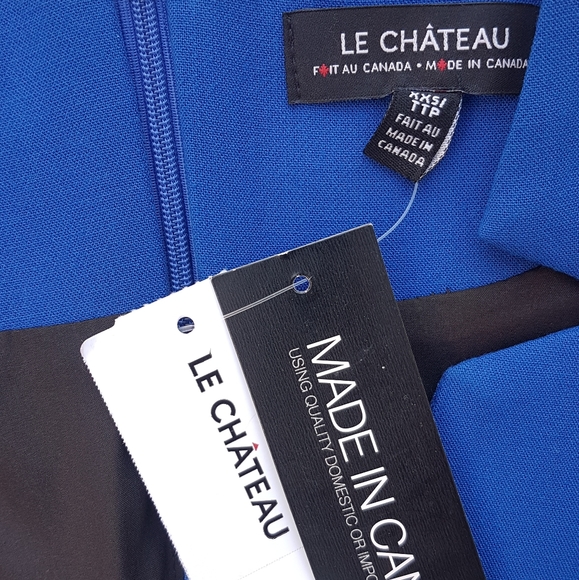 Le Chateau Dress - Picture 2 of 11